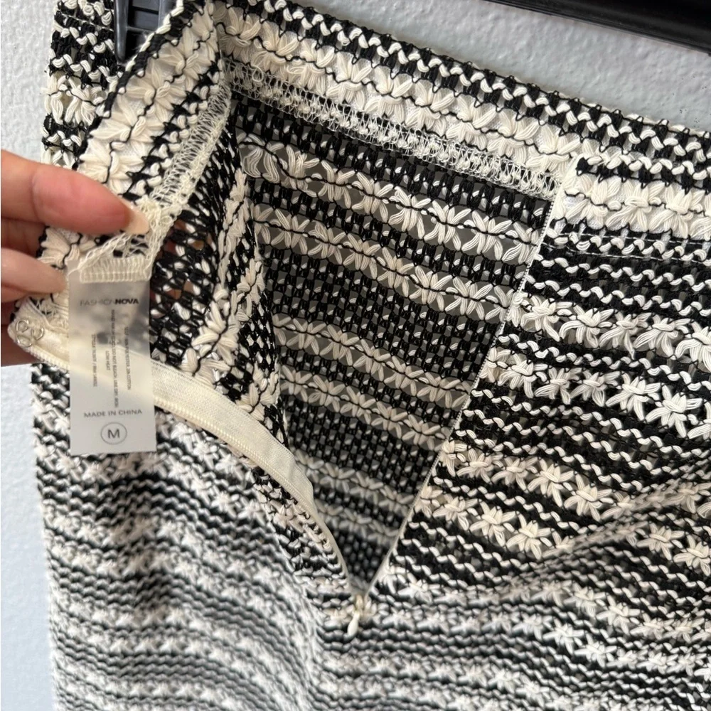 Fashion Nova Crochet Knit Two Piece Set M - Picture 4 of 9